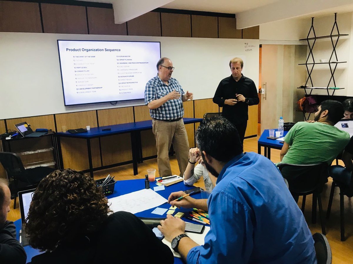 K21global's tweet photo. Hoje na Knowledge21 acontece o Scrum Patterns Workshop, com Joseph Yoder e Ademar Aguiar. Uma turma focada em criar equipes Scrum de sucesso concentradas em fluxo de valor. #ScrumPatterns https://t.co/QKnZXx12mM