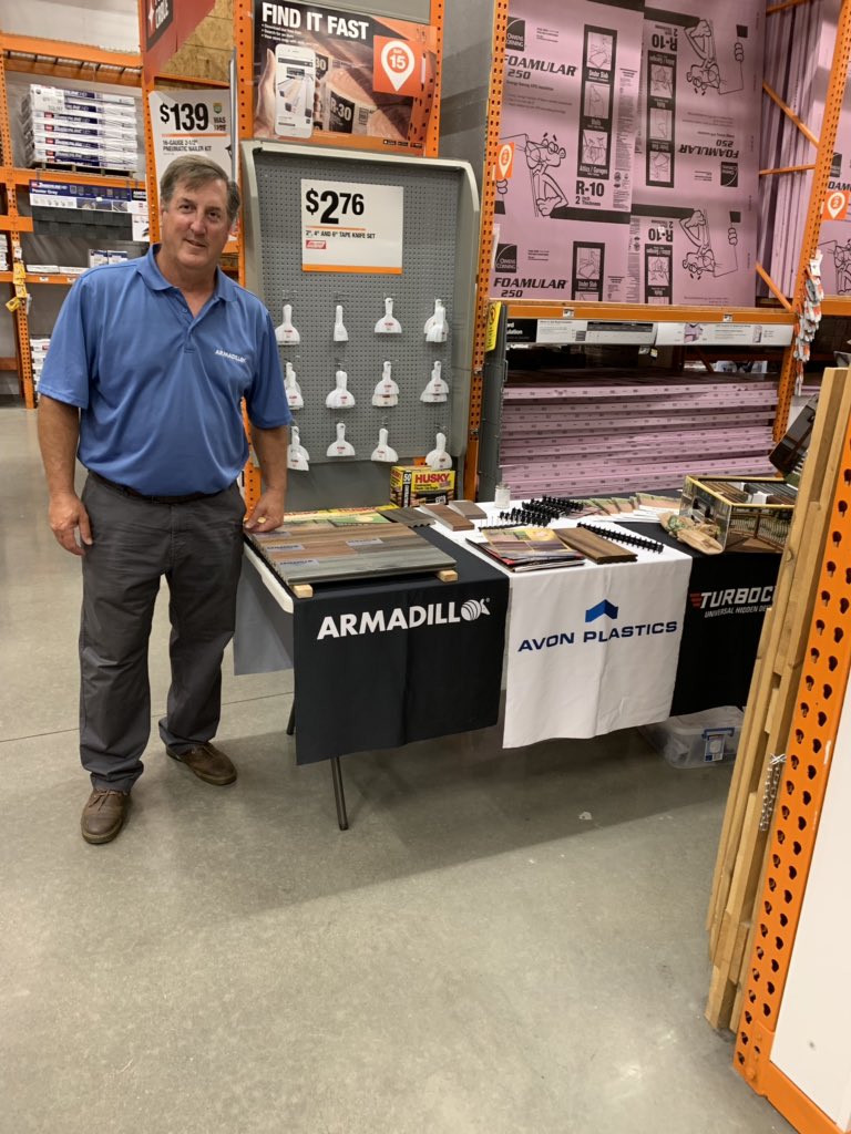 JamieZabodyn's tweet photo. Ankeny Pro Appreciation Day 2107 @JRandels @Bradley14680744 @LISA_M_MCCARTY1 Thank you Brad for helping grill with Alex... Great team work today!! Some very happy customers loving a taste of Jersey in Iowa!! 😁 https://t.co/Oaf3dmVwFQ