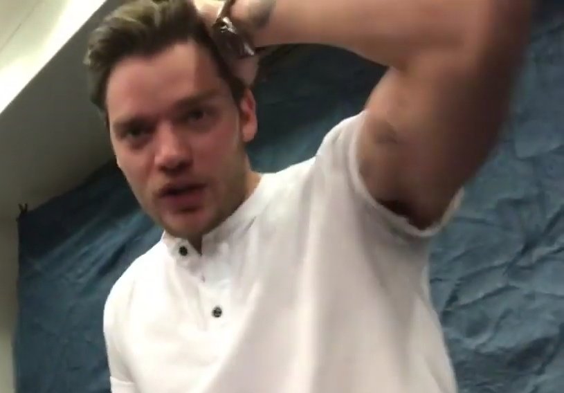 monoxsflicker's tweet photo. YO, LOOK HOW BUFF HE IS 😍😍😍😍😍😍😍😍 CHOKE ME DADDY https://t.co/ToWih008Jc