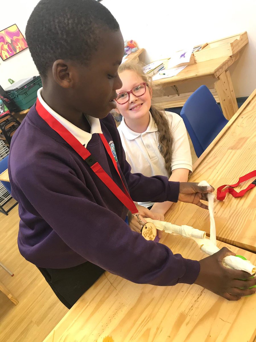 DottyBaker's tweet image. Spaghetti bridges and social action campaigns at Greenfield Primary school as part of #MakerCity this afternoon!