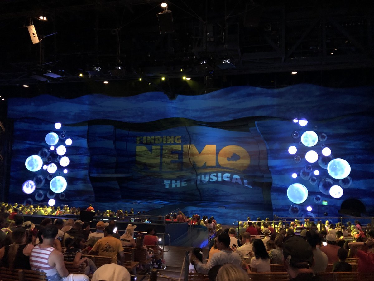 PalaceNetToday's tweet image. Finding Nemo the Musical is an amazing show! You should all go see it! Also, it shows on palace as well! Make sure you don’t miss it in the future!

- Enzo