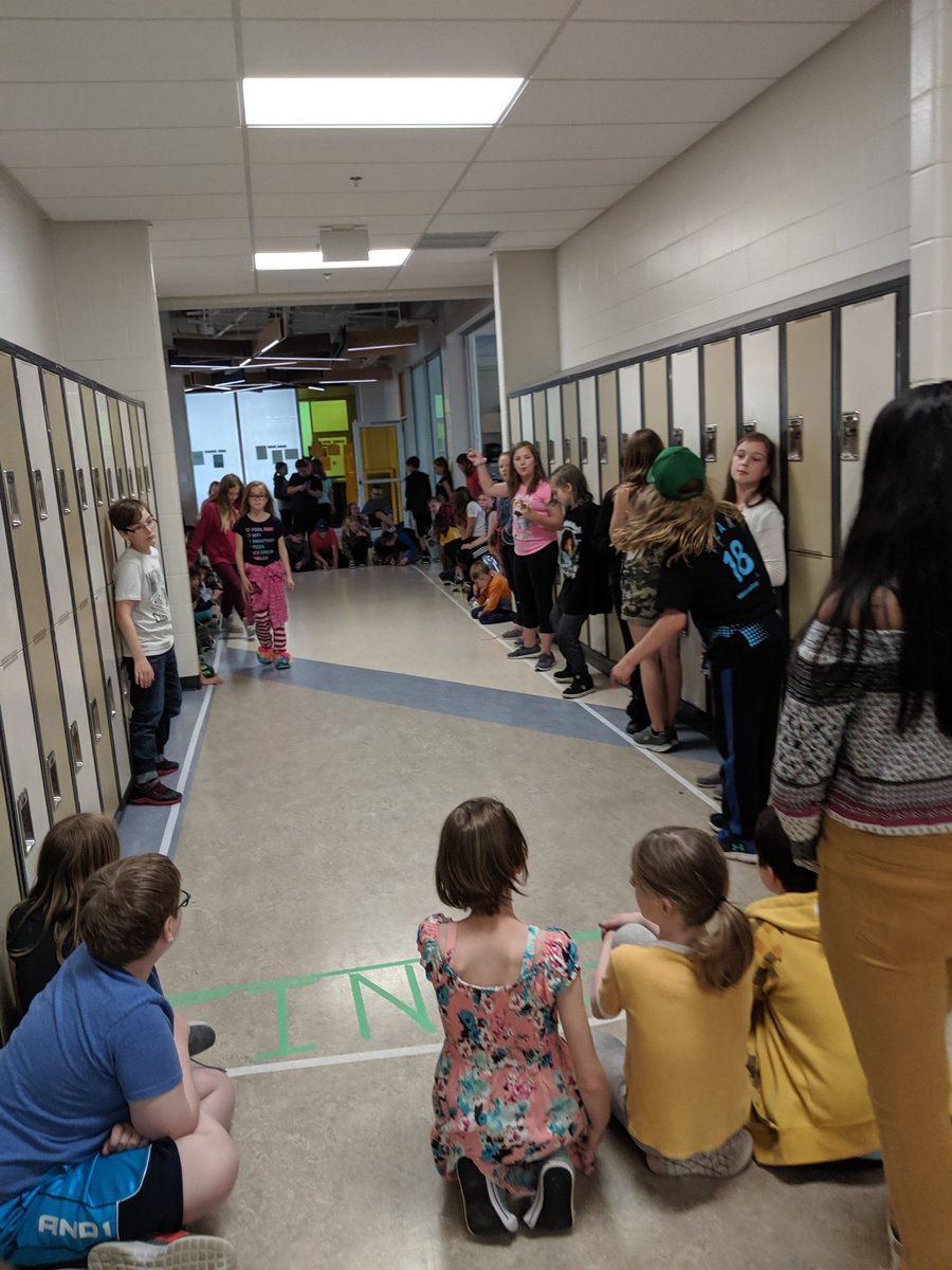 MswRvs's tweet photo. We went for a walk to get slurpees and then raced our battery-operated cars. What a fantastic school year with a fantastic group of kids! 😁💙 @heronscrossing @5HaleyHCS #hcsrvs #rvsed #summerbreak https://t.co/lmx5hff33Y