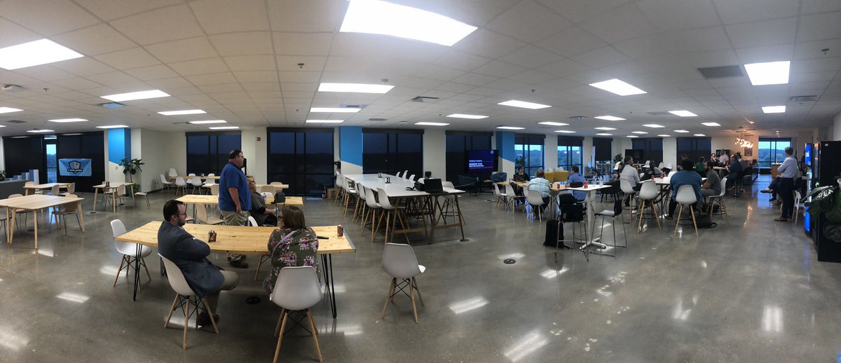 jacksondevs's tweet image. Having a great time at @CSpire HQ tonight and hearing about CSS Animations and Adobe XD!