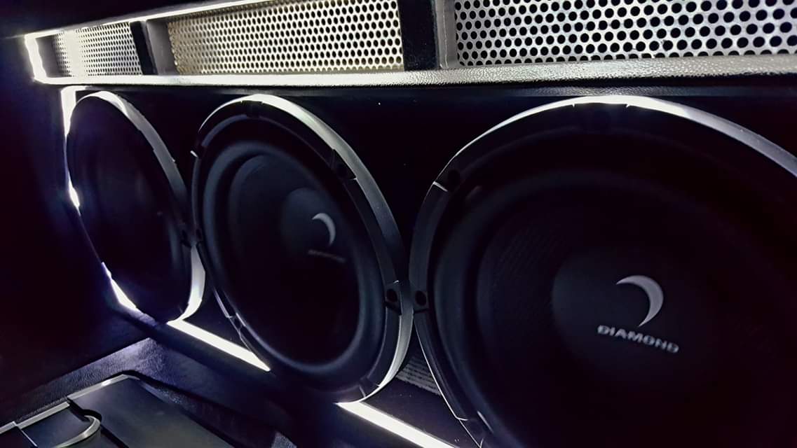 PASMAG's tweet photo. MARS AUDIO gives this customer's Mustang a Diamond Audio makeover. https://t.co/EoO4TyQqXB
#caraudio #customcaraudio #ford #mustang #diamondaudio #marsaudio #pasmagdealer #pasmag https://t.co/uX0nRnSxgE
