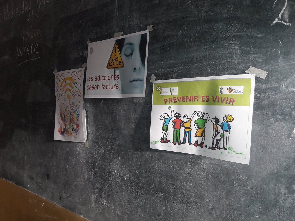 RangeonMartin's tweet photo. #CPPSEnAccion 
Semana de Charlas Preventivas de Adicciones en la E.E.T.N°3124
"PREVENIR ES VIVIR"
26 de Junio "Día Intenacional Contra el Uso Indebido y el tráfico ilícito de drogas"
@UrtubeyJM @aniberruezo @fguillesaavedra @patriciapinasco @FanjulGabriel @MercedesMansi19 https://t.co/TpeEmA8wzH