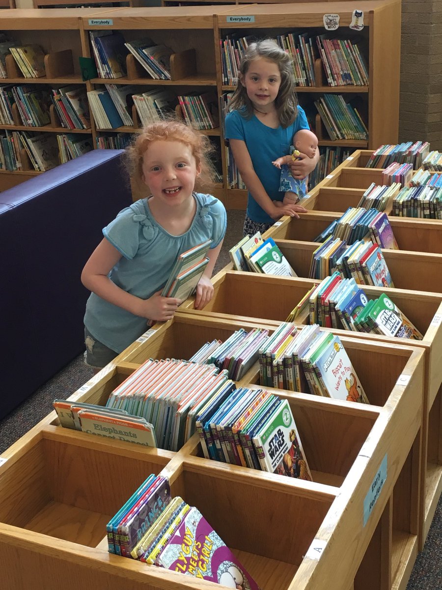 andrewvollmuth's tweet photo. Great to have @NHKnights back in the building today when we opened our Media Center for book checkout! #nhislearning https://t.co/nAH6M4fOrs