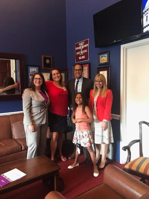 childrenshospsa's tweet photo. Jordyn is in Washington D.C. for the 2019 Speak Now for Kids Family Advocacy Day!

This afternoon we met with @hurdonthehill and @chiproytx  to discuss Medicaid funding and medical education for our next generation of pediatricians. Thank you both for your time and support! https://t.co/VlS5YUJrp7