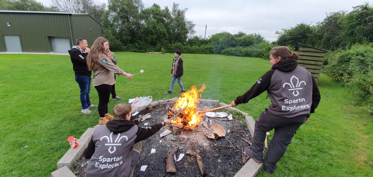 TamworthESU's tweet photo. Fantastic night at Spartan ESU tonight roasting marshmallows and having s'mores! 😎🔥 https://t.co/bpChJ8Fa0a
