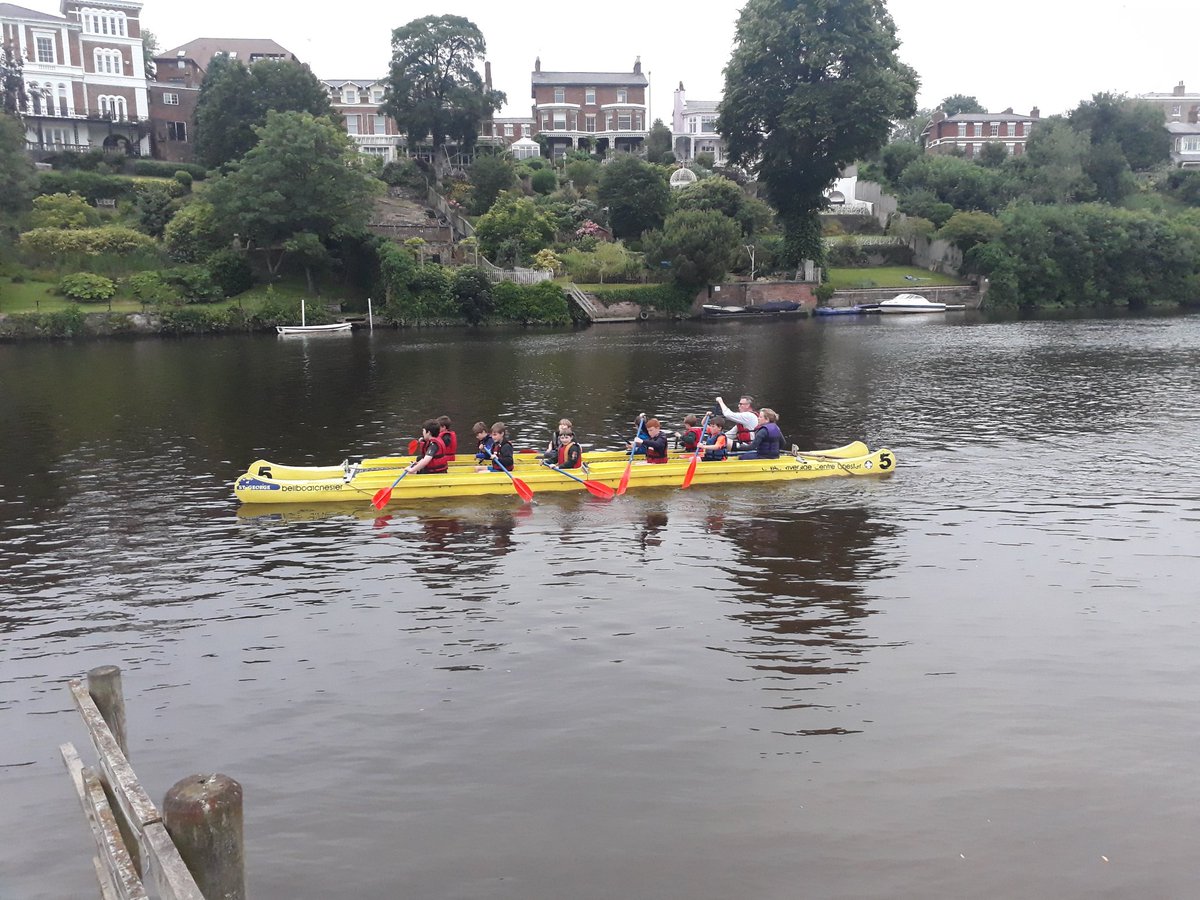 tarporleycubs's tweet photo. Yellow boat is off! 

#PullPullPull https://t.co/fO9a9LBRTk