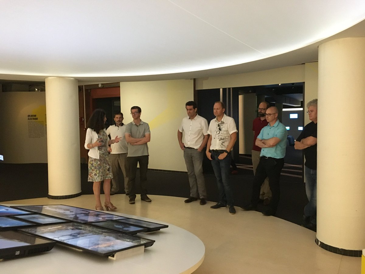 LudmilaGautier's tweet image. Belle expérience de visite du #MuséeElectropolis et l’espace #unAvenirElectrique pour notre réseau Innovation @EDF_GrandEst ! Merci @CableIsabelle et l’équipe du Musée 🙏