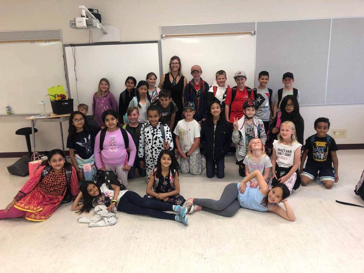 6M @ PWE tweet media