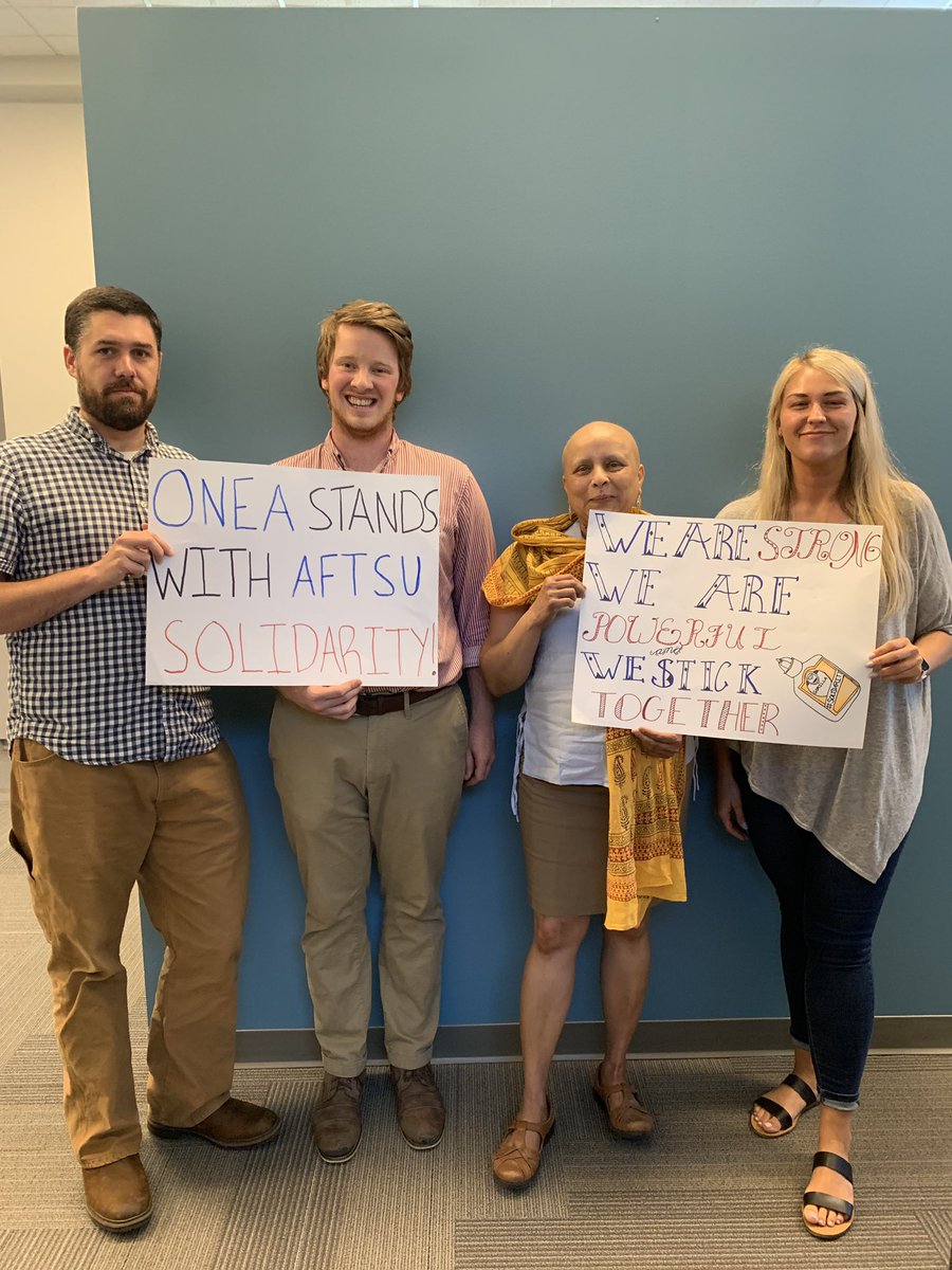 NursesOhio's tweet image. We stand with @AFTSUnion  
Solidarity from Ohio!