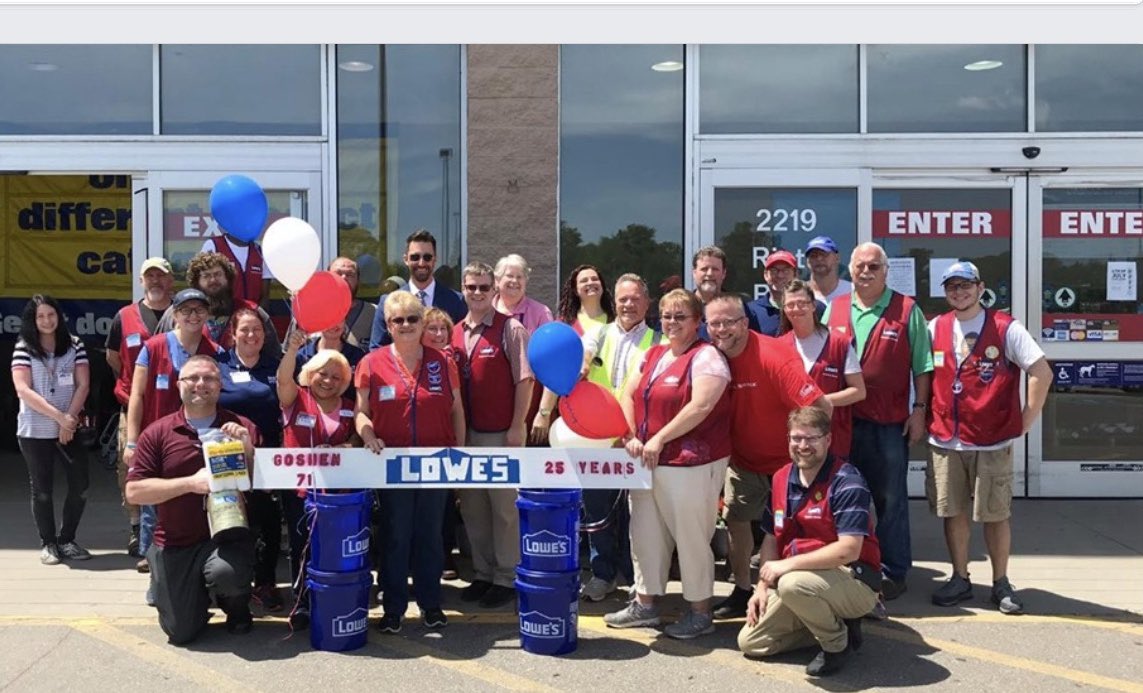 lap173's tweet photo. Got to help celebrate the Lowe’s of Goshen’s 25th anniversary. The mayor even attended. He is the nicely dressed gentleman in the shades. He actually worked for our store during the summers of ‘96 & ‘97. #HR4connected, #proudinGoshen https://t.co/0ukFZQ50cq