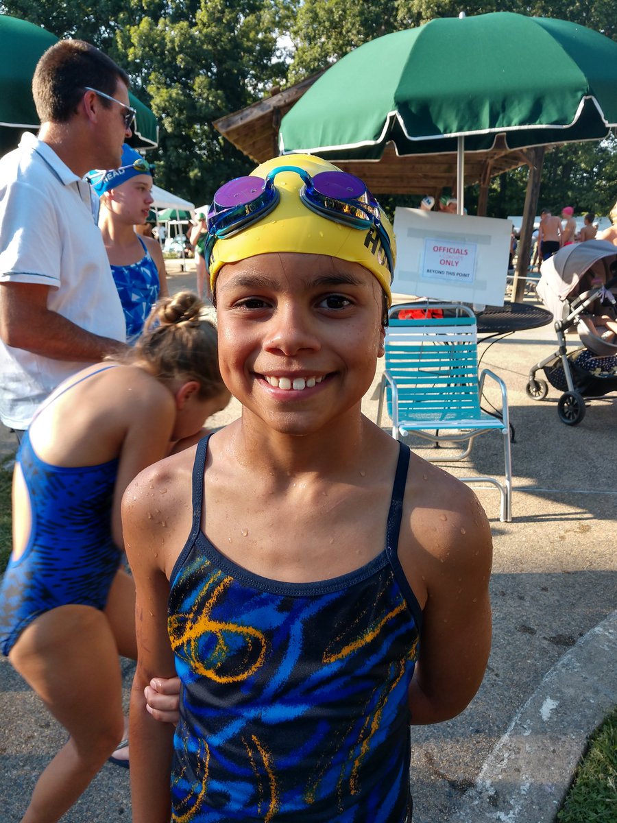 leahmcchoward's tweet photo. This girl just held her own in the 1st event: 200 girls mixed age freestyle relay! Virginia Hills is off to a strong start! @TidalWaveVH @swimninja https://t.co/6UzukX7TOc