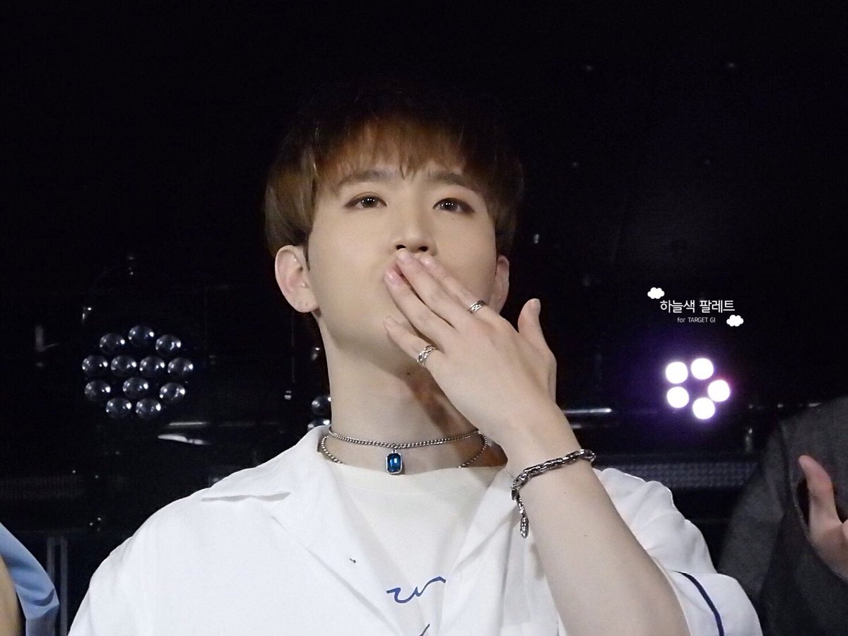 _skypalletGI's tweet photo. 190626 ☁︎ # G8 NUMBER GATE ☁︎

#타겟 #TARGET #지아이 #GI #ジアイ #김효기
@target7official @TARGET7_K https://t.co/s2ls9ilMvy