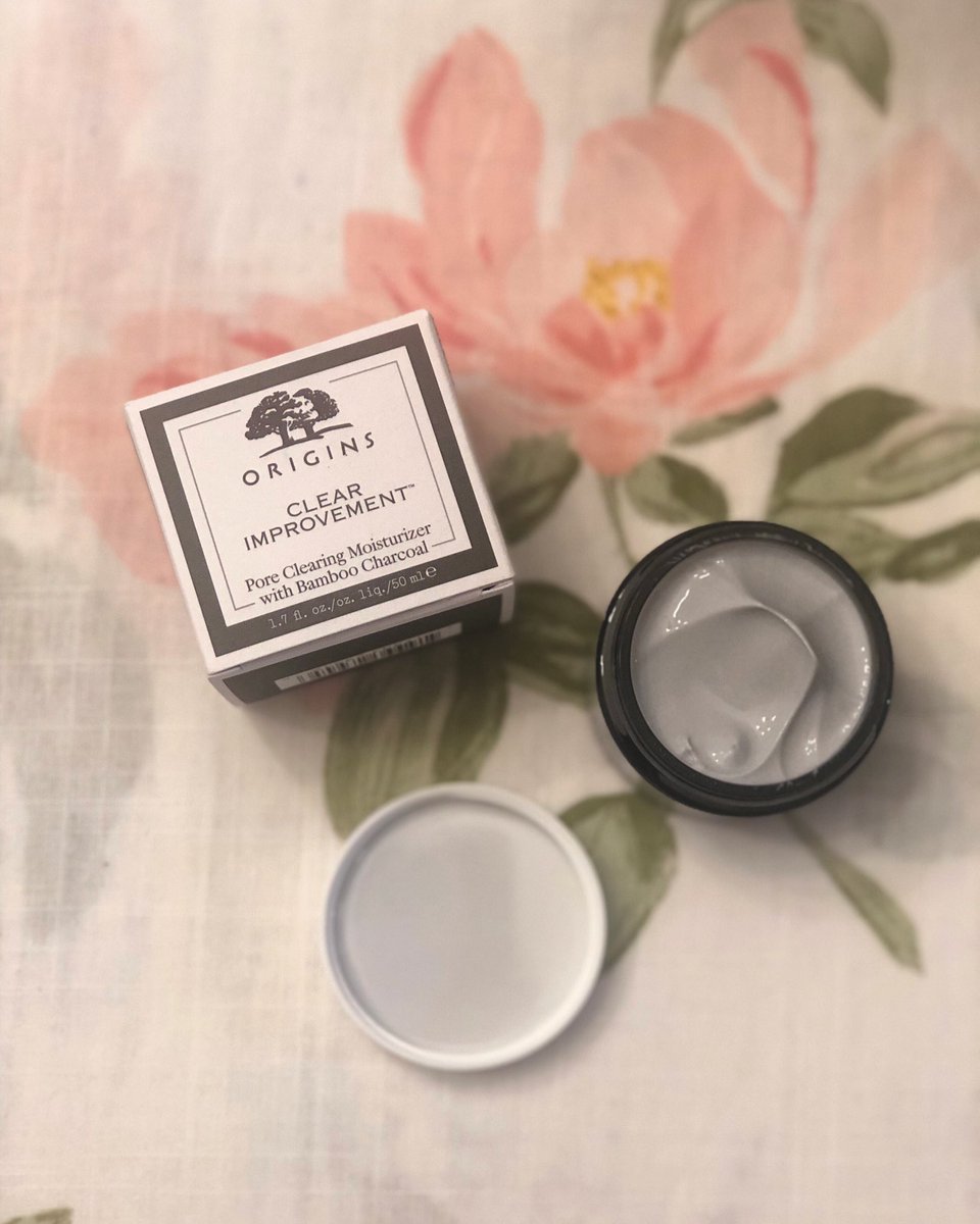 rach_r_taylor's tweet image. Thank you @Influenster for the #free Origins Clear Improvement Pore Clearing Moisturizer! #OriginsTribe #contest #complimentary