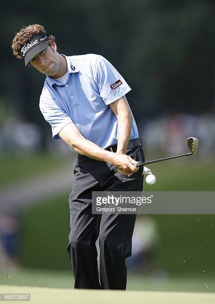 What was worse (better): Stuard winning a tournament in an undershirt or Michael ‘Kramer’ Letzig paired with tiger wearing one at the 09 Buick open @the_woke_yolk <a href="/the_fried_egg/">TheFriedEgg</a> <a href="/BrendanPorath/">Brendan Porath</a>