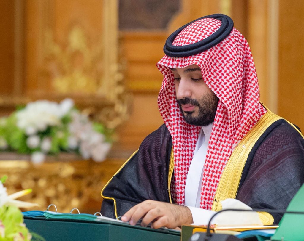 SaudiNews50's tweet photo. وزير الداخلية يعلن شمول العسكريين في المرحلة الثانية من #فرجت_مع_أبشر وتبرع خادم الحرمين بـ١٠ مليون ريال للمبادرة ، وولي العهد بـ ٥ مليون وتبرعه بـ٢ مليون ريال.
.
#السعودية #فرجت
. https://t.co/YxYPHMICAE