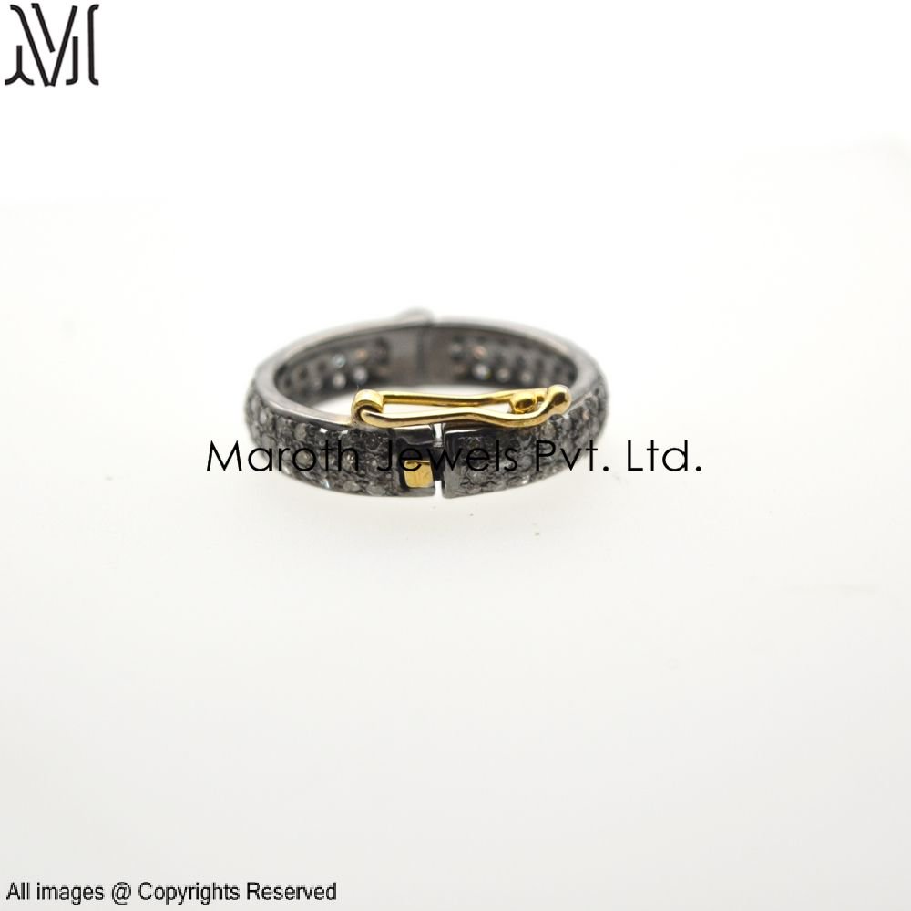 MarothJewels's tweet image. Contact us at sales@marothjewels.com or WhatsApp +91 8003816293
marothjewels.com/custom-order/
#silverfinding #silverclasp #diamondfinding #diamondclasp #beading #diamonds  #lobster #jewelryfinding #diamondjewelry #pavesetting #wholesale #manufacturing #snaplook