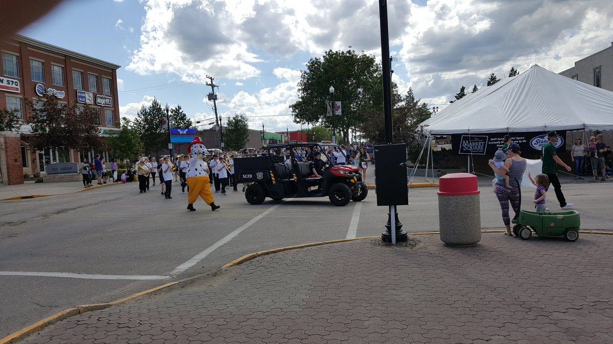 CitySCFire's tweet photo. #swiftcurrentfire SCFD's Sparky escourted our Wildland ATV at the Kiddies Day Parade today! What Fun! Well done organizers and sponsors! Enjoy a safe 2019 Frontier Days - HeeHaw! #CitySC https://t.co/oxPV4QyOyQ