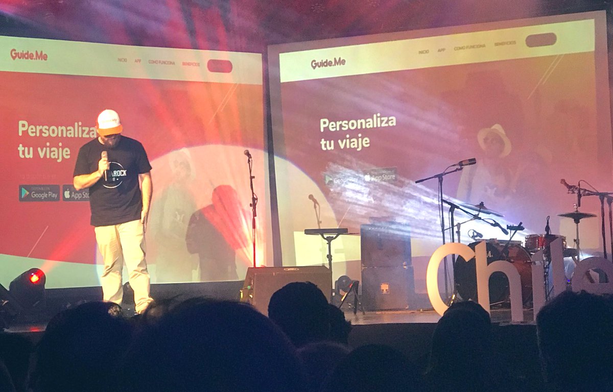 Apañando a los amigos de <a href="/GoFeels/">GoFeels</a>, <a href="/sudaoutdoors/">SUDA</a> y guidemeapp.cl en #StartupTurismo #InnovaRock Night by <a href="/Sernatur/">Sernatur</a>