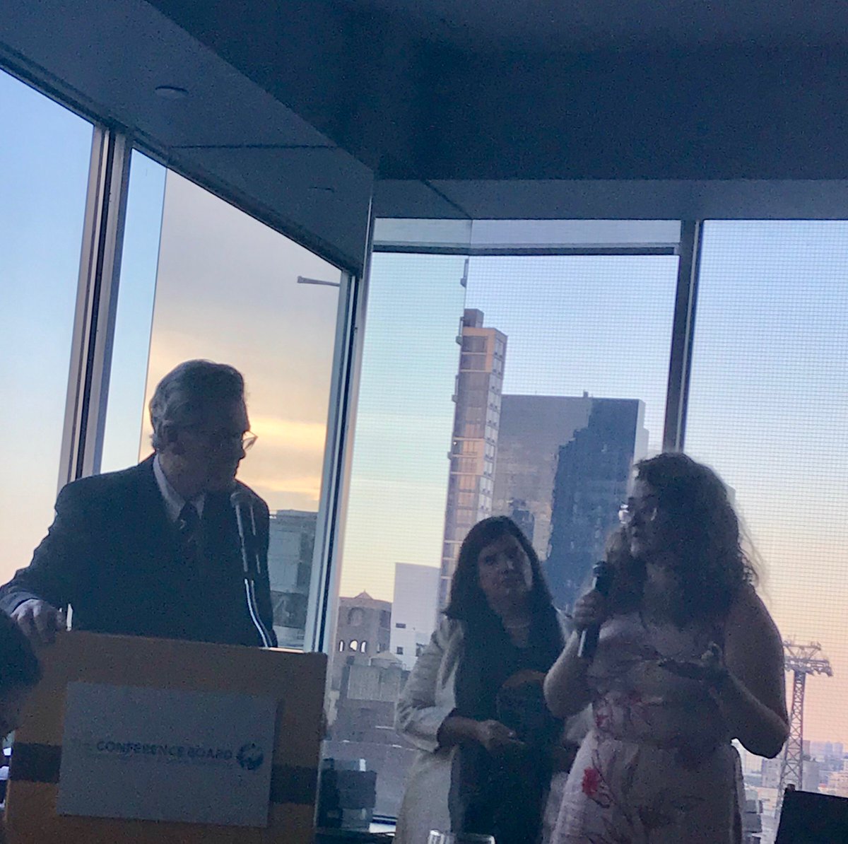 MirandaCleland's tweet photo. .@KaylaOhNeill + I are excited to accept an award from @conferenceboard at #tcbCorpComms for increasing our nonprofit leaders’ share of voice under the leadership of @MarlenaHartz. Special thanks to all our nonprofit partners who have written for @GlobalGiving's Learn Library! https://t.co/3IvDIxFYQV
