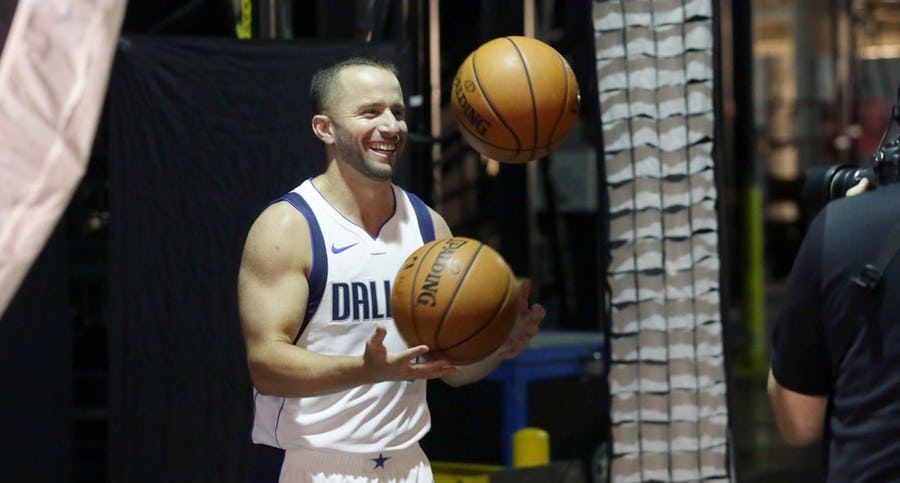 Happy 35th birthday, J.J. Barea!!  Here\s 10 things to know about the Mavs guard: 