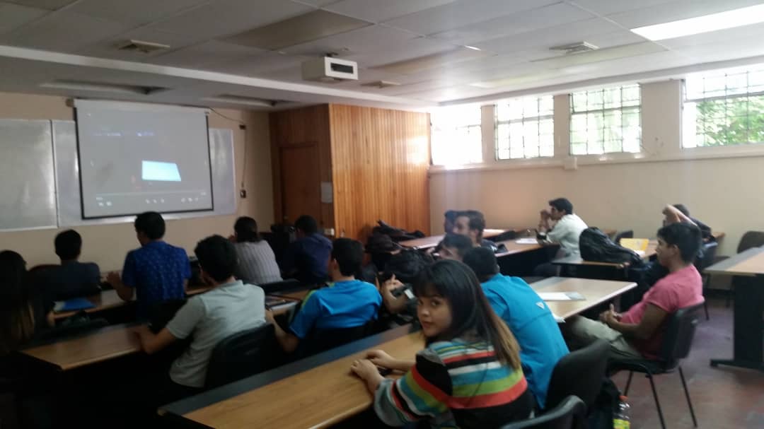 CeeieUCV's tweet photo. Todo un éxito! 

La charla de hoy se desarrolló satisfactoriamente, dejando mucha información valiosa. 

Gracias a todos los que la hicieron posible. https://t.co/ZTfnMpS3ef