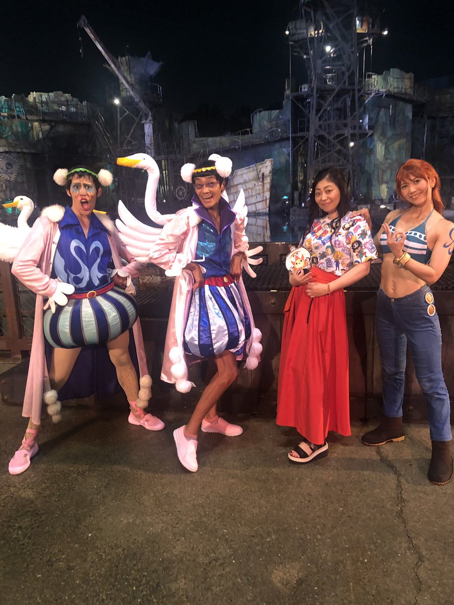 One Piece スタッフ 公式 Official The Opening Day Of The Premier Show Went Smoothly This Year S Show Is Incredibly Lively Too It S Going To Be A Hot Summer
