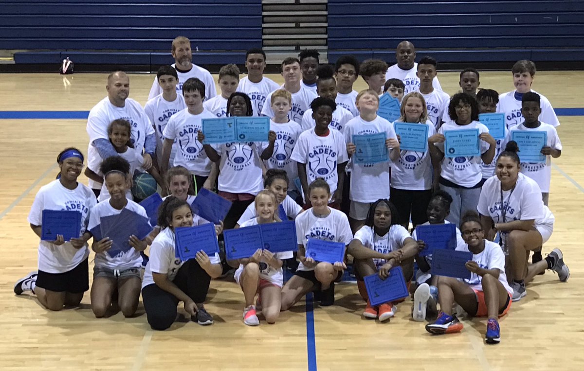 docshancock's tweet image. 2 basketball camps x 3 days in a row  for 7 hours a day = 21 hours of 🏀🏀🏀 @CCadetHoops #Freethrows #layups #hotshotchamps one more day @BaylorMBBCamps tomorrow!