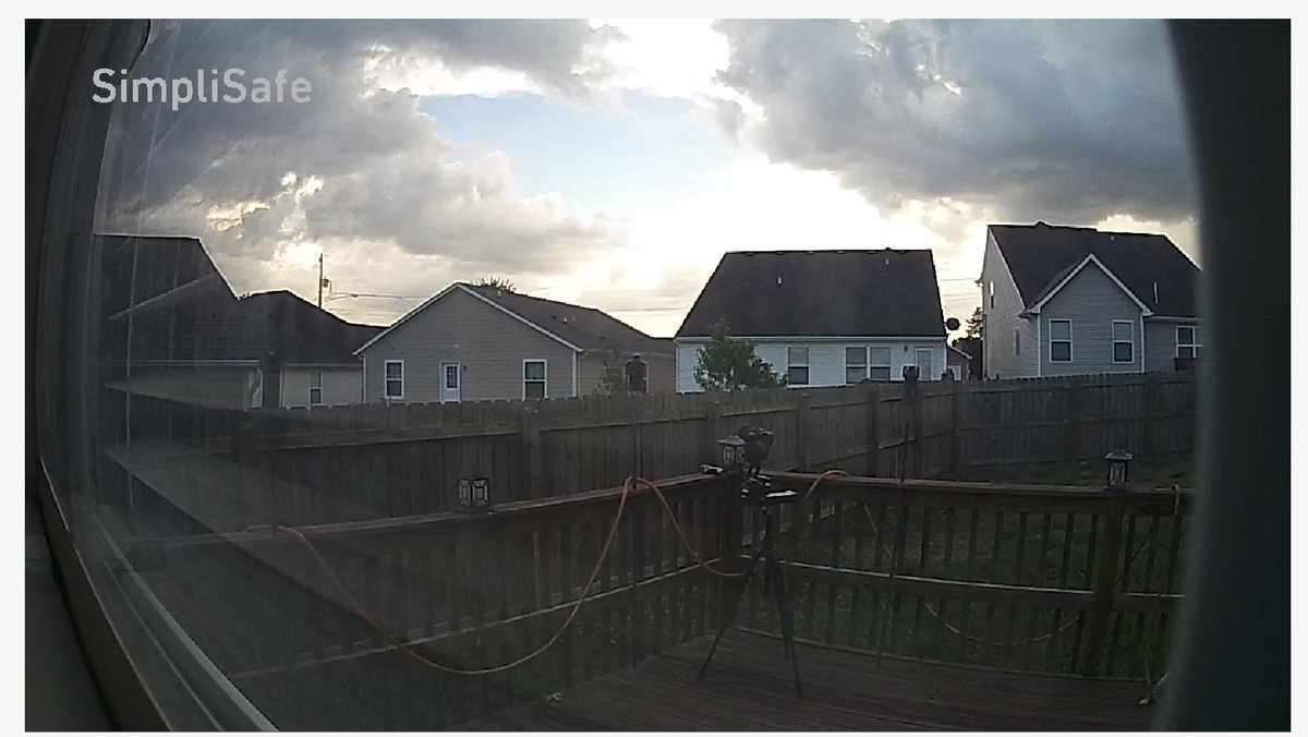 ElementalVideo's tweet image. When #edelkrone, #Sony and #SimpliSafe come together to provide an after-work timelapse and a watchful eye while I enjoy some much-needed air conditioning.