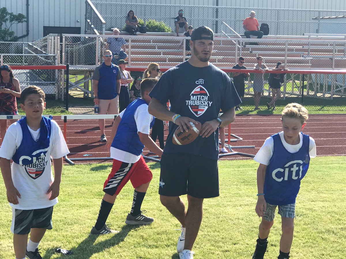 Had such a great time at my @CitiBank Football Pro Camp! Can’t wait for next year! #CloserToPro