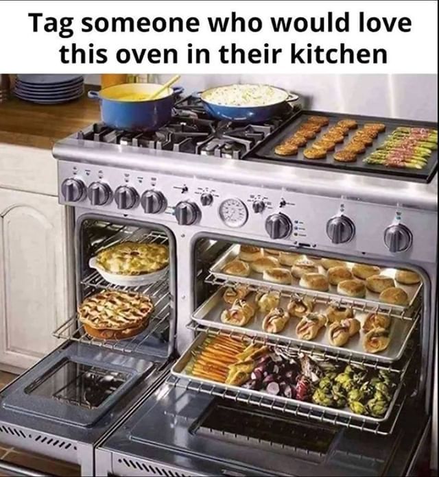 HeavenlyRecipe's tweet photo. In my next home, a MUST HAVE is a chef's range and dual wall ovens!⁣
⁣
#myheavenlyrecipes #ovenenvy #chefslife #recipes #foodie #iwantthat https://t.co/3Lco9TRQUs https://t.co/bZg9ocv87Q