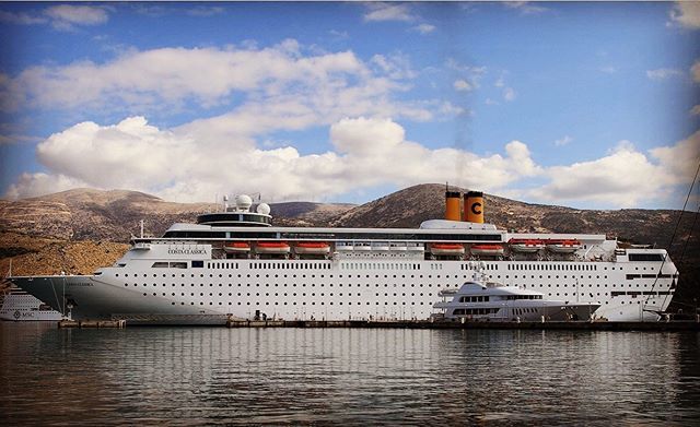 CrocieristaCom's tweet photo. #costacrociere #cruise #sun #sole #sea #relax #mare #crocieristacom #crociera #fun https://t.co/8ESjgt75UW https://t.co/HWlmUqY3nt