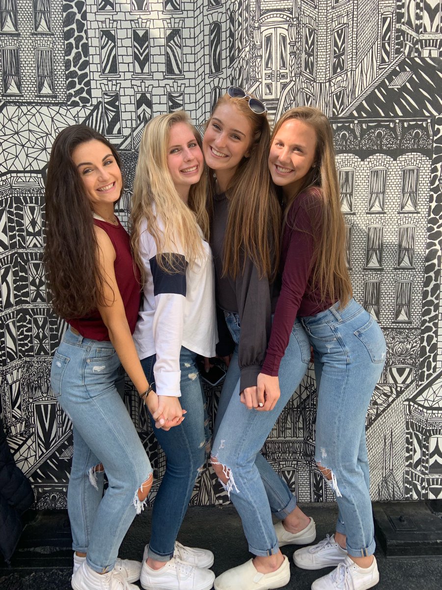 kmitchell230's tweet photo. happy birthday lily love u<3 thanks for everything !! @LilyKiefer https://t.co/xiRDxEgRuf