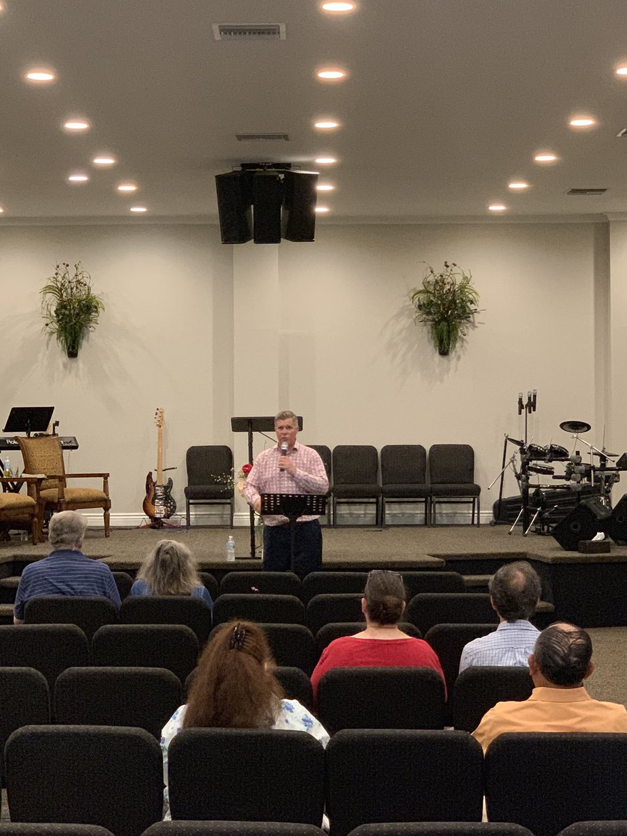 SHFPC's tweet photo. #OneChurchMultipleLocations
What light-filled, hopeful services at all of our locations this Wednesday night! https://t.co/wKvoUT9rW1