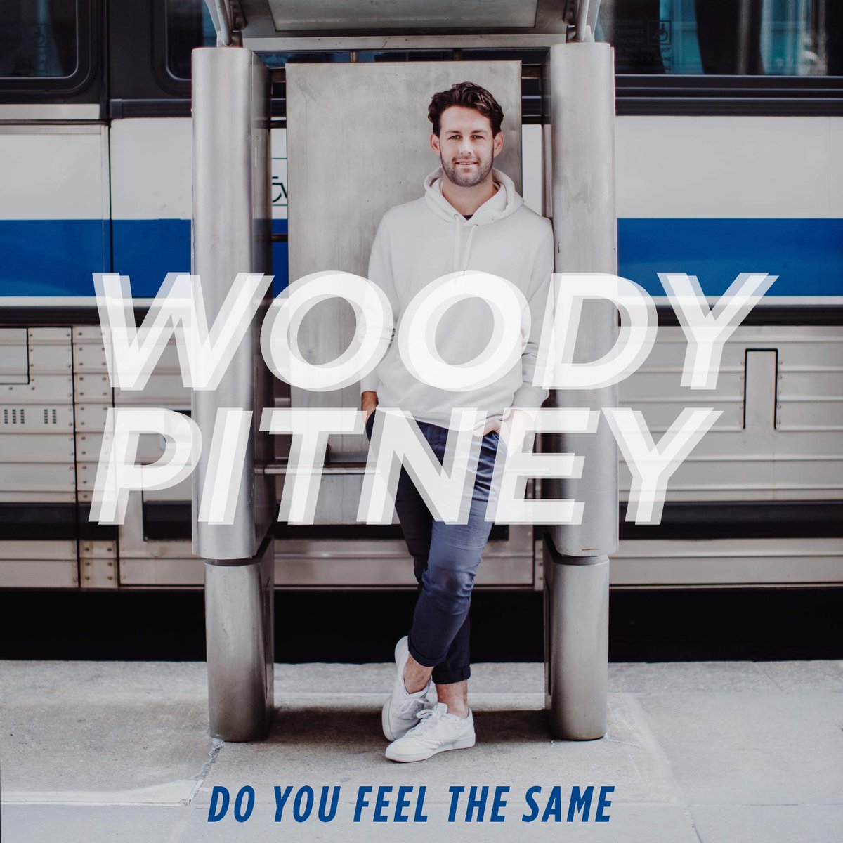 WoodyPitney's tweet photo. 🚨 HERE IT IS!! My new single 'Do You Feel The Same' is out now! Would love to know what you think. LISTEN HERE: https://t.co/rogNj1UPx1 🚨 https://t.co/f7Hv4FVrkv