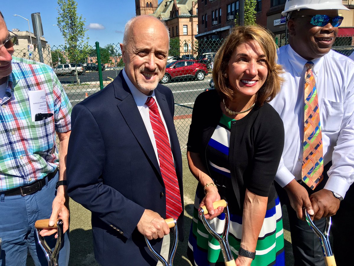 Mayor Bill Carpenter tweet media