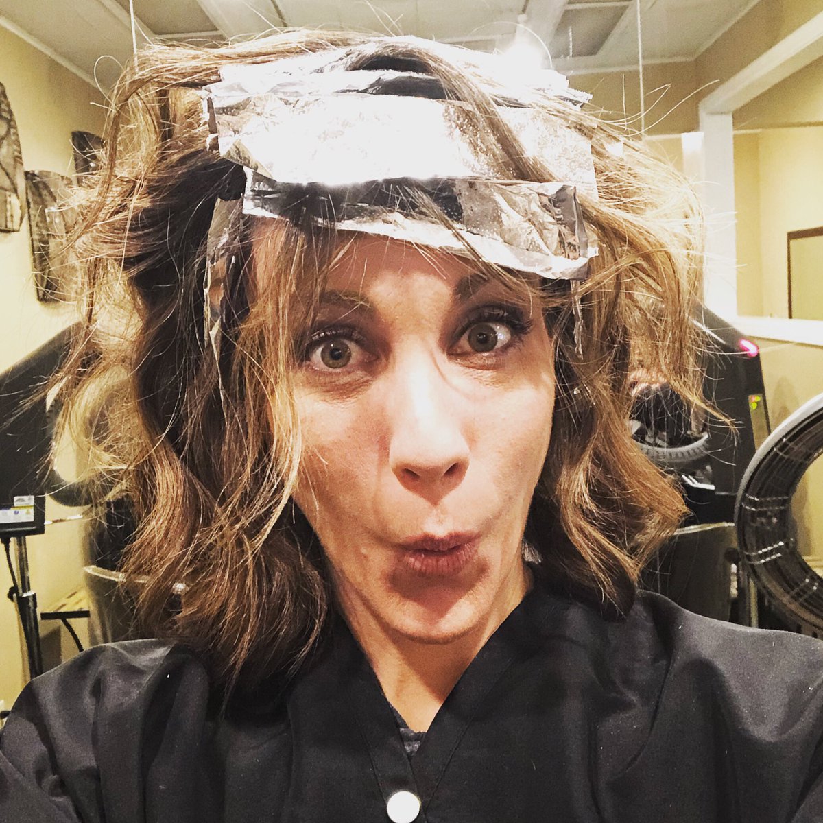 BrandiHitt's tweet photo. Beam me up 😆 #colorandcut #newdo #hairstyles #haircolor #beammeup #wednesdaythoughts https://t.co/Jlous3UWB1