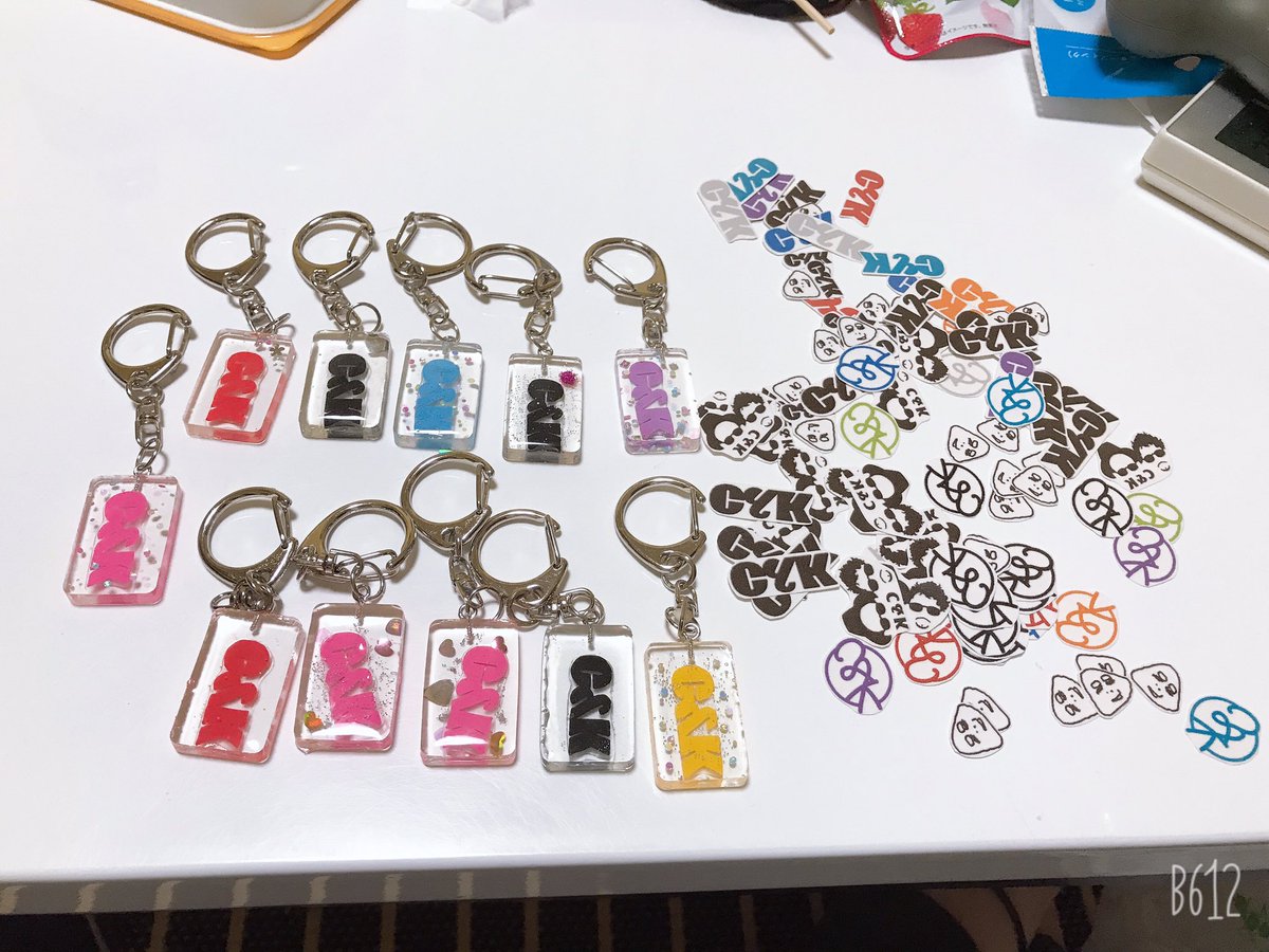 candklove0021's tweet photo. 今からNHKホール行きます🙃❤️
この５人〔写真は４人笑〕見たらお声かけ下さい❤️😆 https://t.co/ZIfJzTNwnG