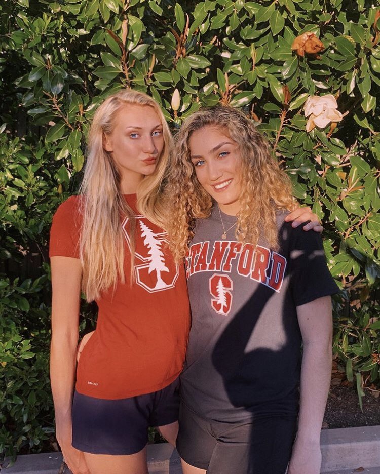 Future @StanfordWBB teammates @BrookeDemetre & @cameronbrink22 !!! Future looks bright for the Cardinal 🌲!!!