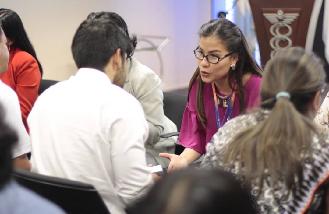 lacamaragye's tweet photo. #CCGSpeedNetworking
↖️En las historias de instagram, podrás ver más detalles...
#CCG https://t.co/DVyVOBoJwR