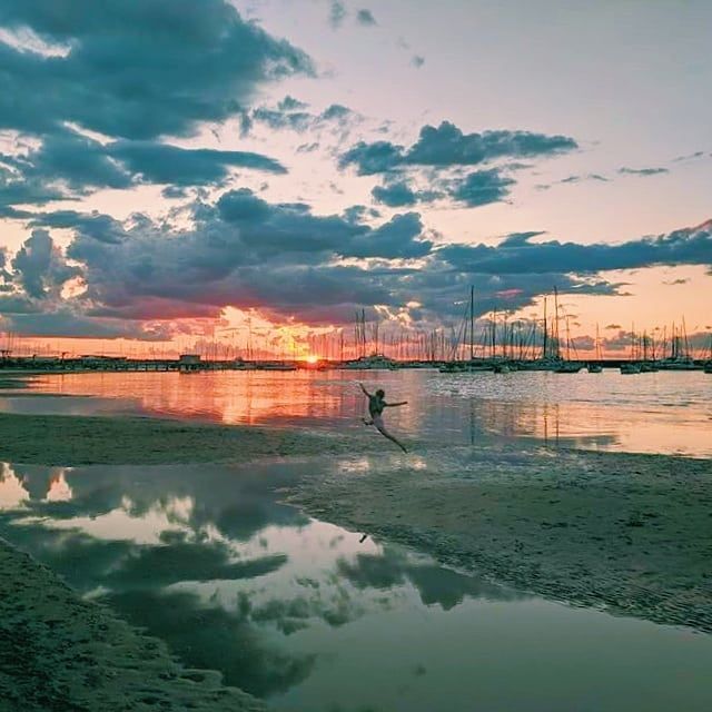 P E R F E C T I O N .
.
.
.
Thanks <a href="/coops/">Cooper Smith</a>.hoops #SandringhamYachtClub #SYC #sailingclub #yachtclub #summer #Melbourne #portphillip #summerlife #summerdays #beach #water #love  #kids #family #sports #getactive #marina #boats #yachts #water #coastal #portphillipbay #dockside