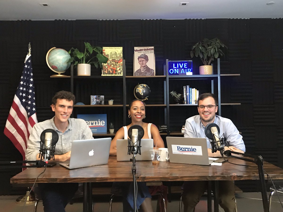 briebriejoy's tweet photo. We’ll be doing a pre/post debate show at Bernie HQ tomorrow! And I promise our tech will be at least as good as #MSNBC’s! 😋
#demsdebate @BNeidhardt @jmillerlewis https://t.co/5RxWjng69w