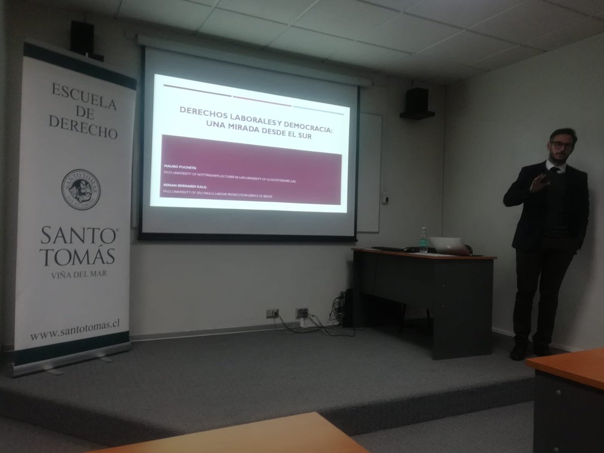 Mauro_Pucheta's tweet photo. Tuve el agrado de debatir sobre populismo, democracia y derechos laborales en @SantoTomasVina. Seminario organizado por @Daniela_MenRoy #derecholaboral #populism #labourlaw #democracy https://t.co/2X2XEQXsql