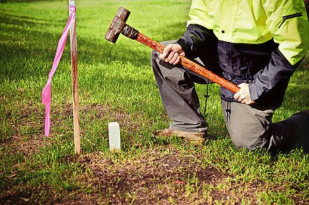 SurveyingSA's tweet photo. Understanding the importance of choosing the right professional for the job is key in obtaining the correct and desired outcomes.
https://t.co/IoxiMgy51y
#surveyor #licensedsurveyor #professional #study #careergoals https://t.co/EOEeDIB9pu