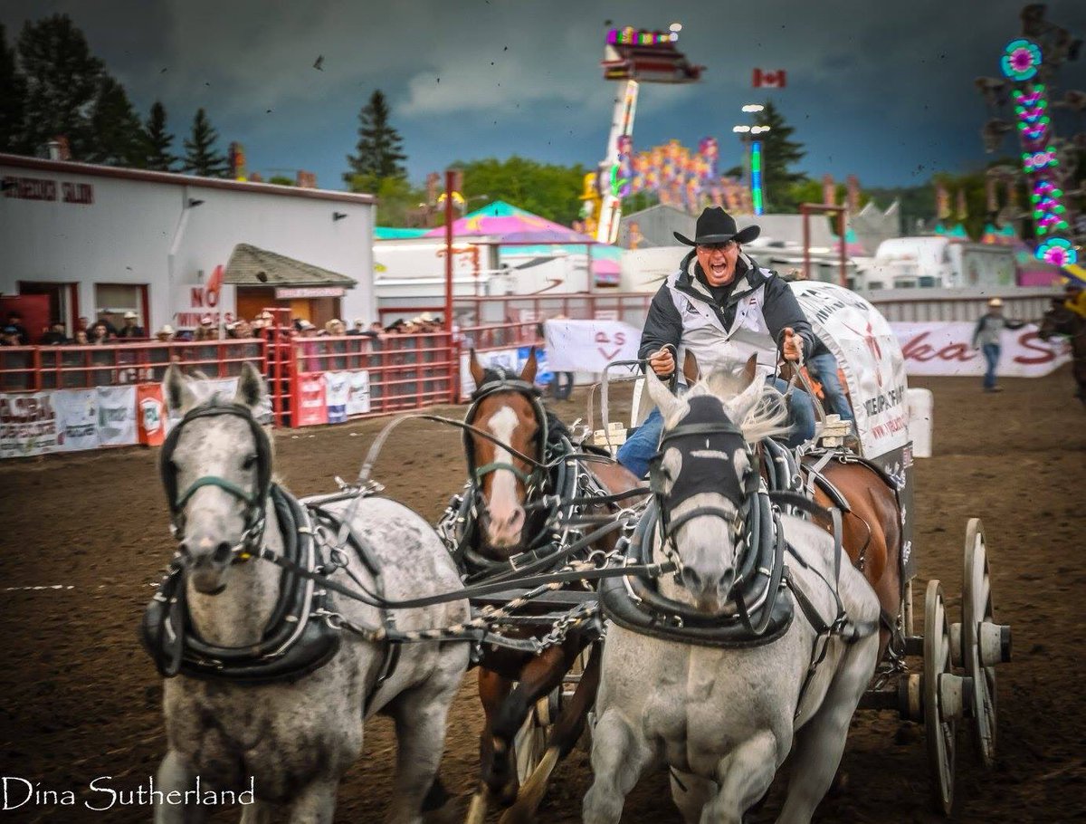 DinaSutherland's tweet photo. Let’s do this!  @chuckwagonmark @PonokaStampede @WPCAChucks https://t.co/DgA5rVxcy5