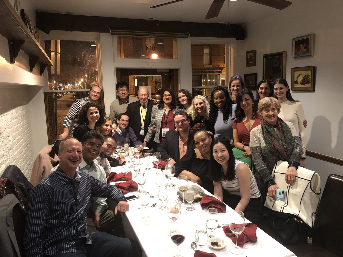 JohnMarksMD's tweet image. Incredibly honored to receive the Smink RESIDENT TEACHING AWARD at Lankenau Med Center.   Few honors are as great as the privilege to train the next generation of surgical leaders.  So happy to help move the surgical field forward.  Growing the surgical tree #Mainlinehealth