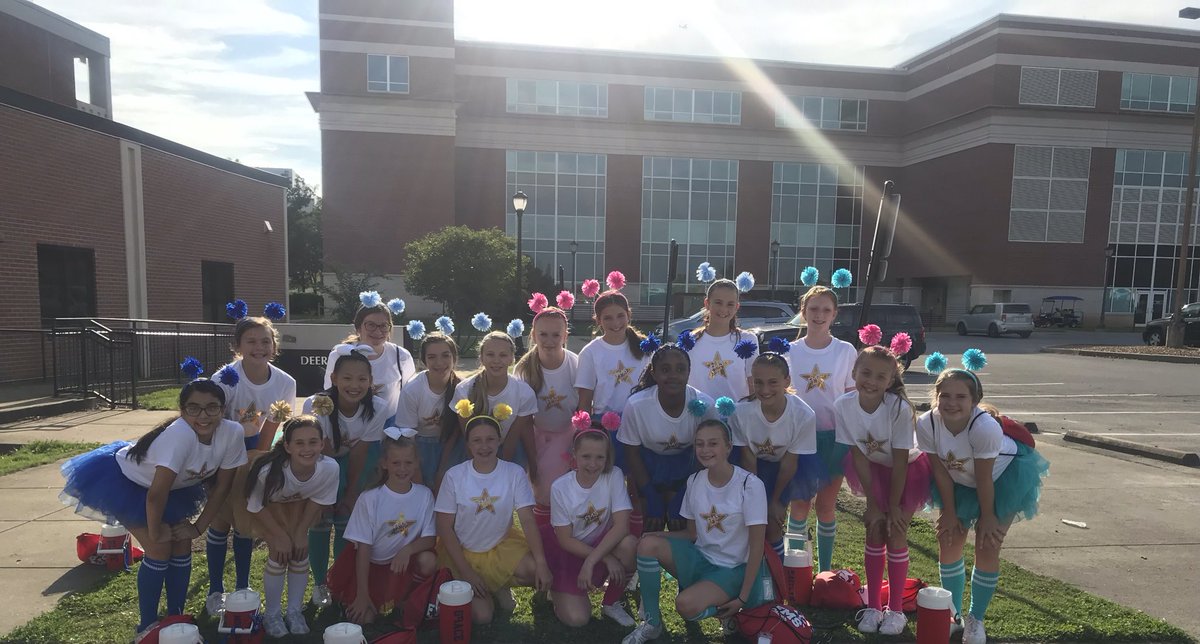 jhackerfms's tweet photo. UCA cheer camp at MTSU was a success. #sweetestgirls #bestteam https://t.co/ITk7VxsIDx