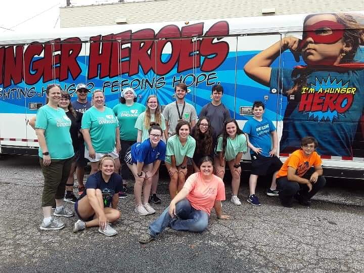 Another awesome group volunteered with us today! <a href="/Lutherhill/">Lutherhill</a> Ministries sorted a total of 4,730 pounds of donated items. 🙌 We are truly grateful for your support! 
#communitysupport #BeTheChange #makingadifference #volunteers #smiles
